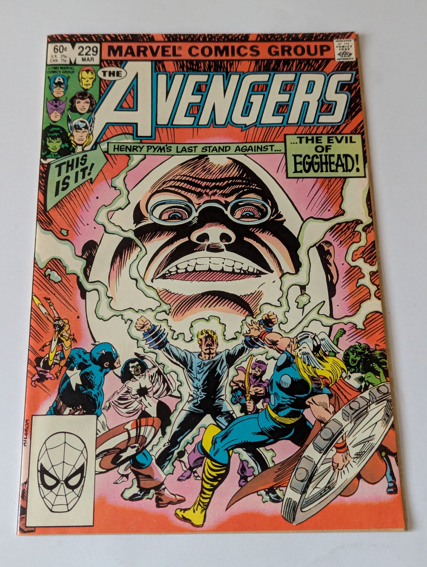 Avengers #229