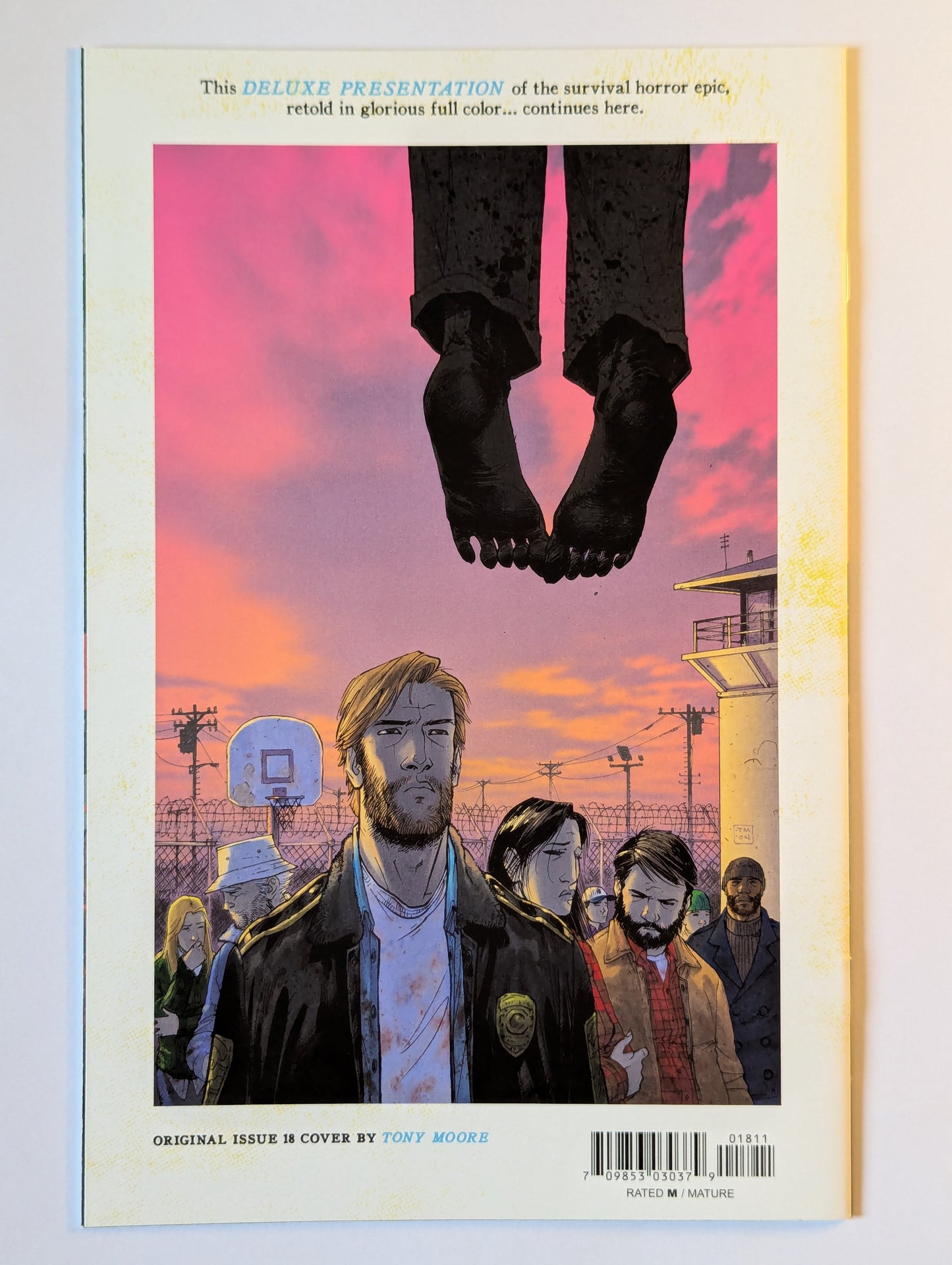 The Walking Dead Deluxe #18