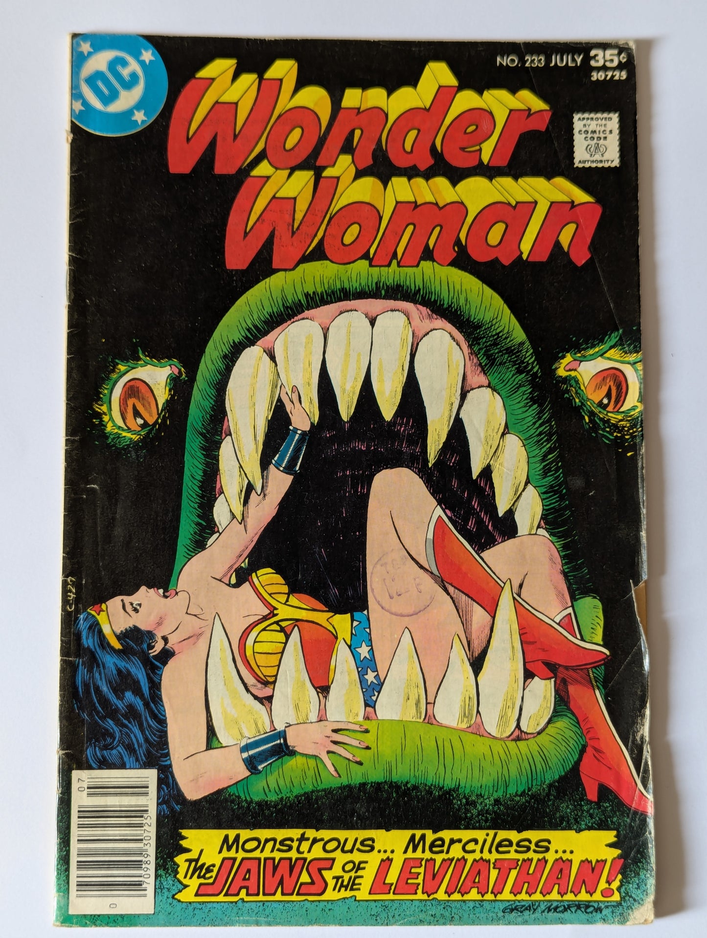 Wonder Woman #233 DC Comic Book