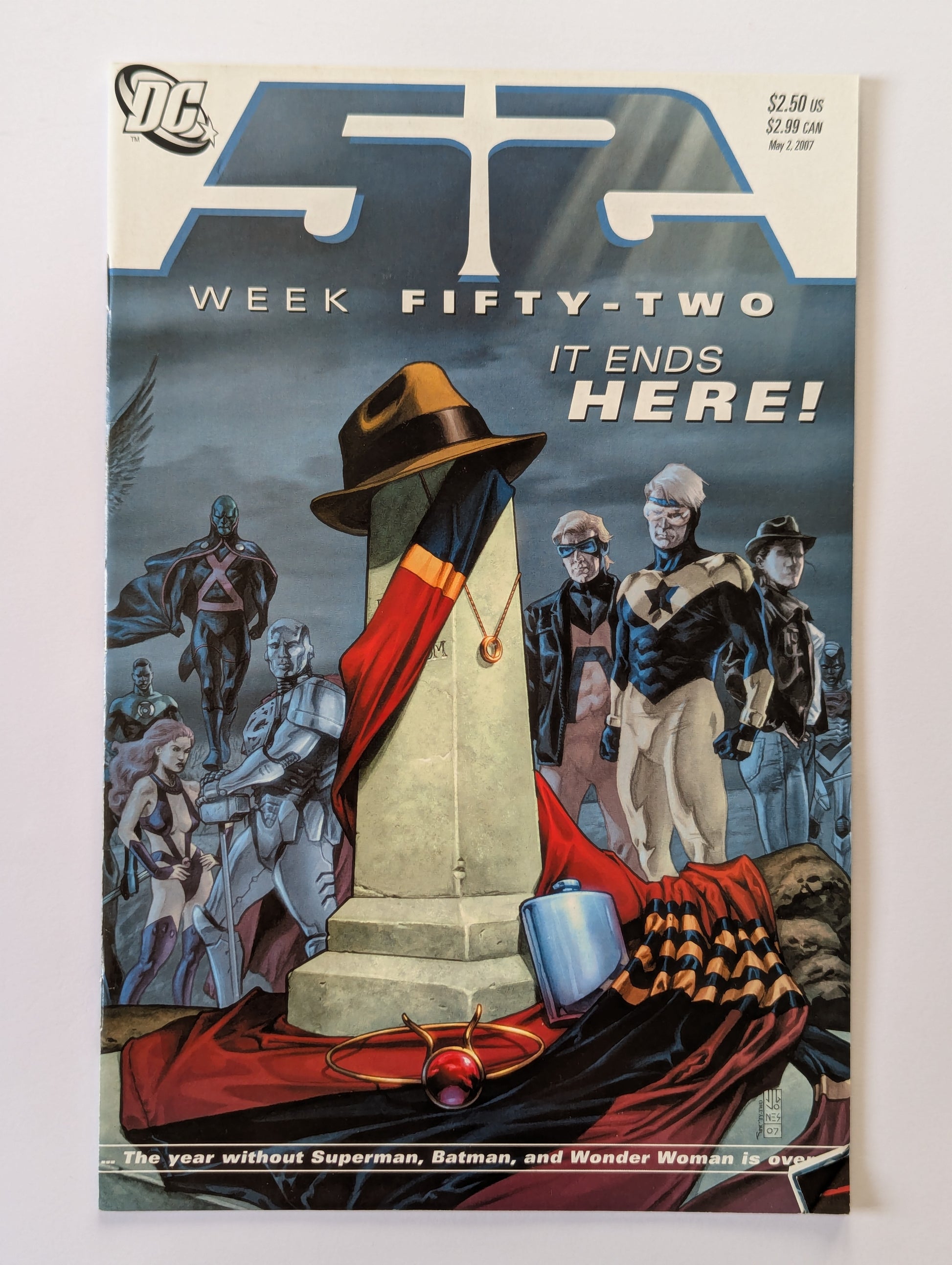 52 #52 DC Comic Book