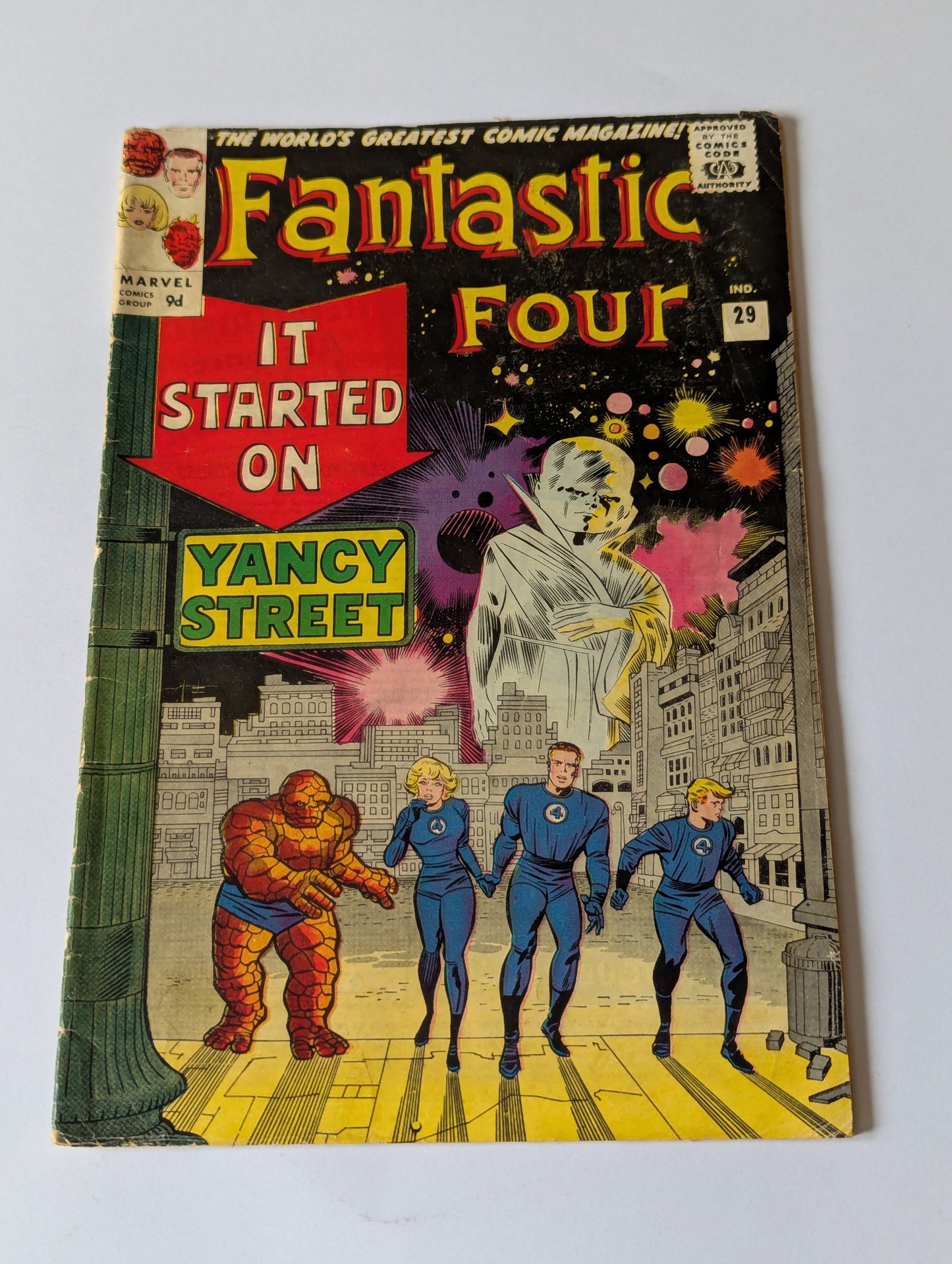 Fantastic Four #29