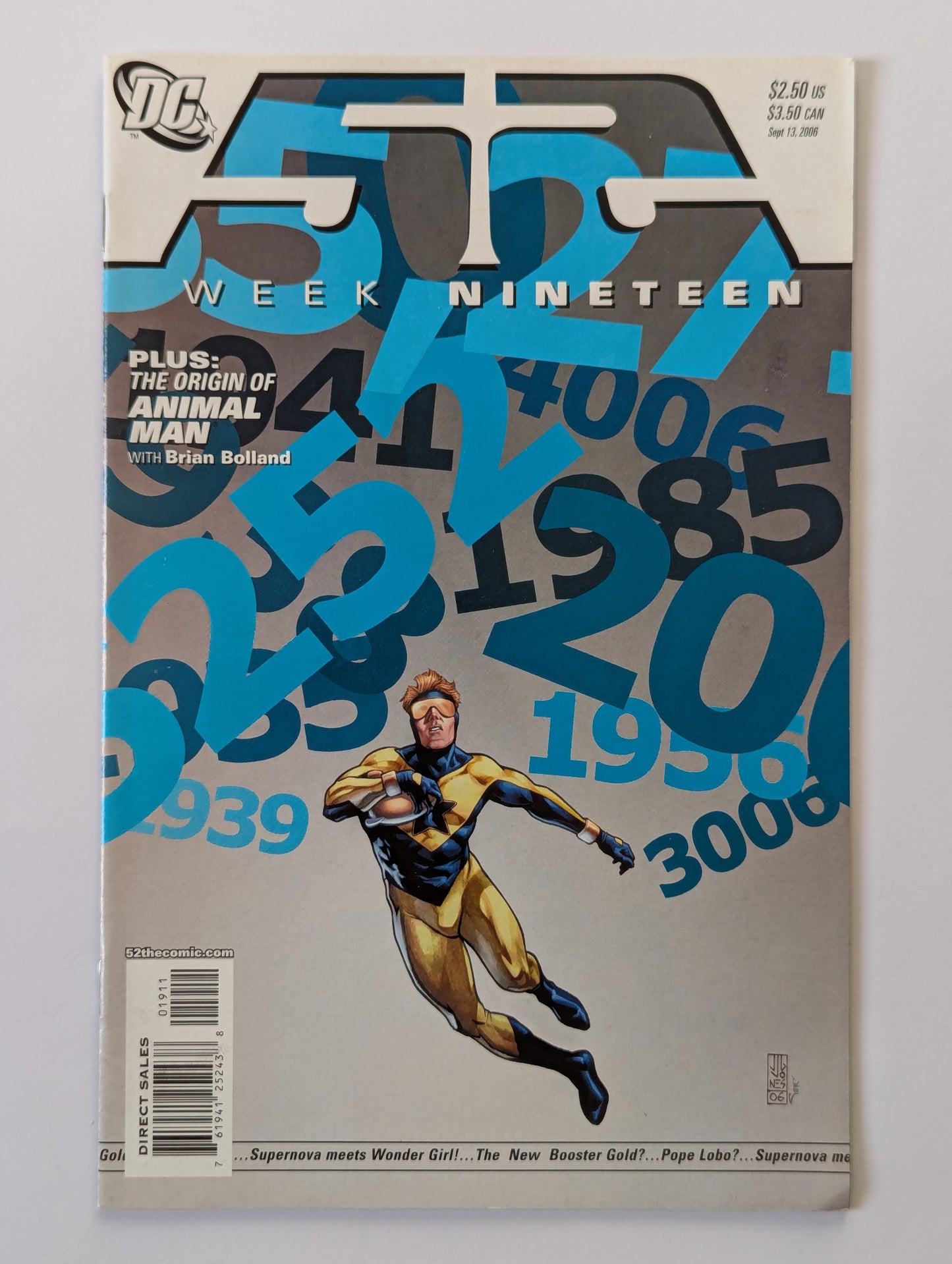 52 #19 DC Comic Book