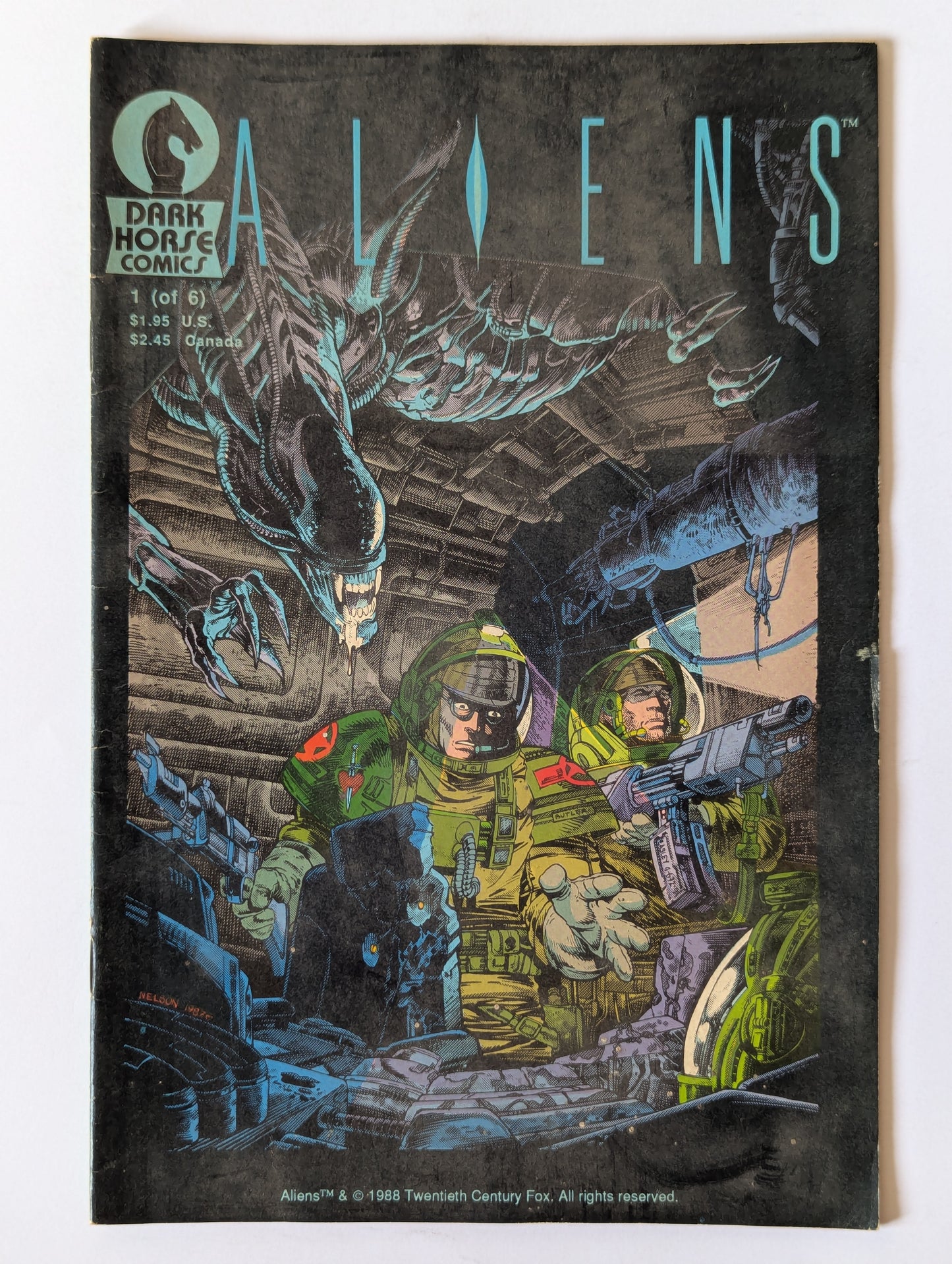 Aliens #1 Dark Horse Comic Book