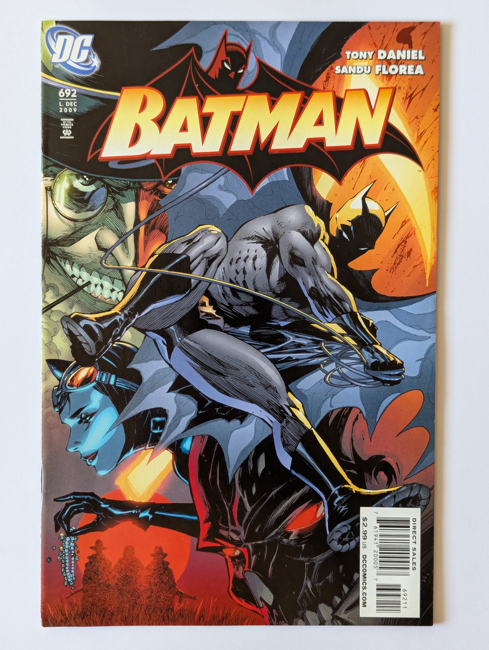 Batman #692 DC Comic Book