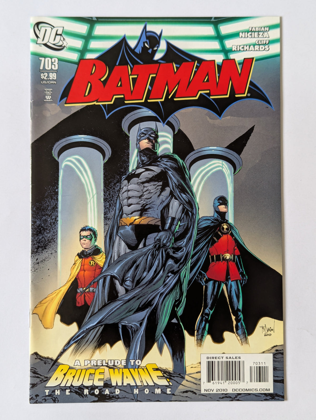 Batman #703 DC Comic Book