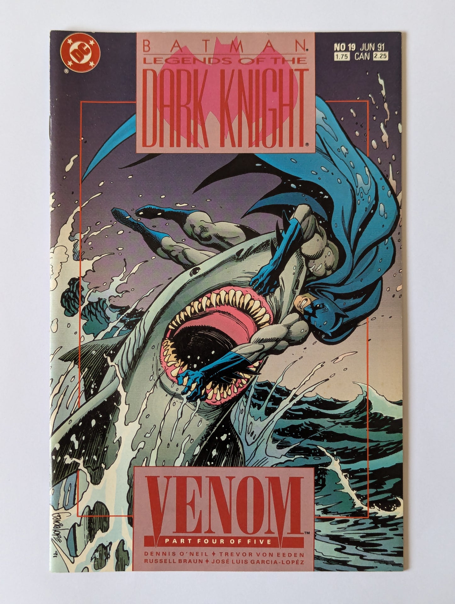 Batman Legends of the Dark Knight #19 DC Comic Book