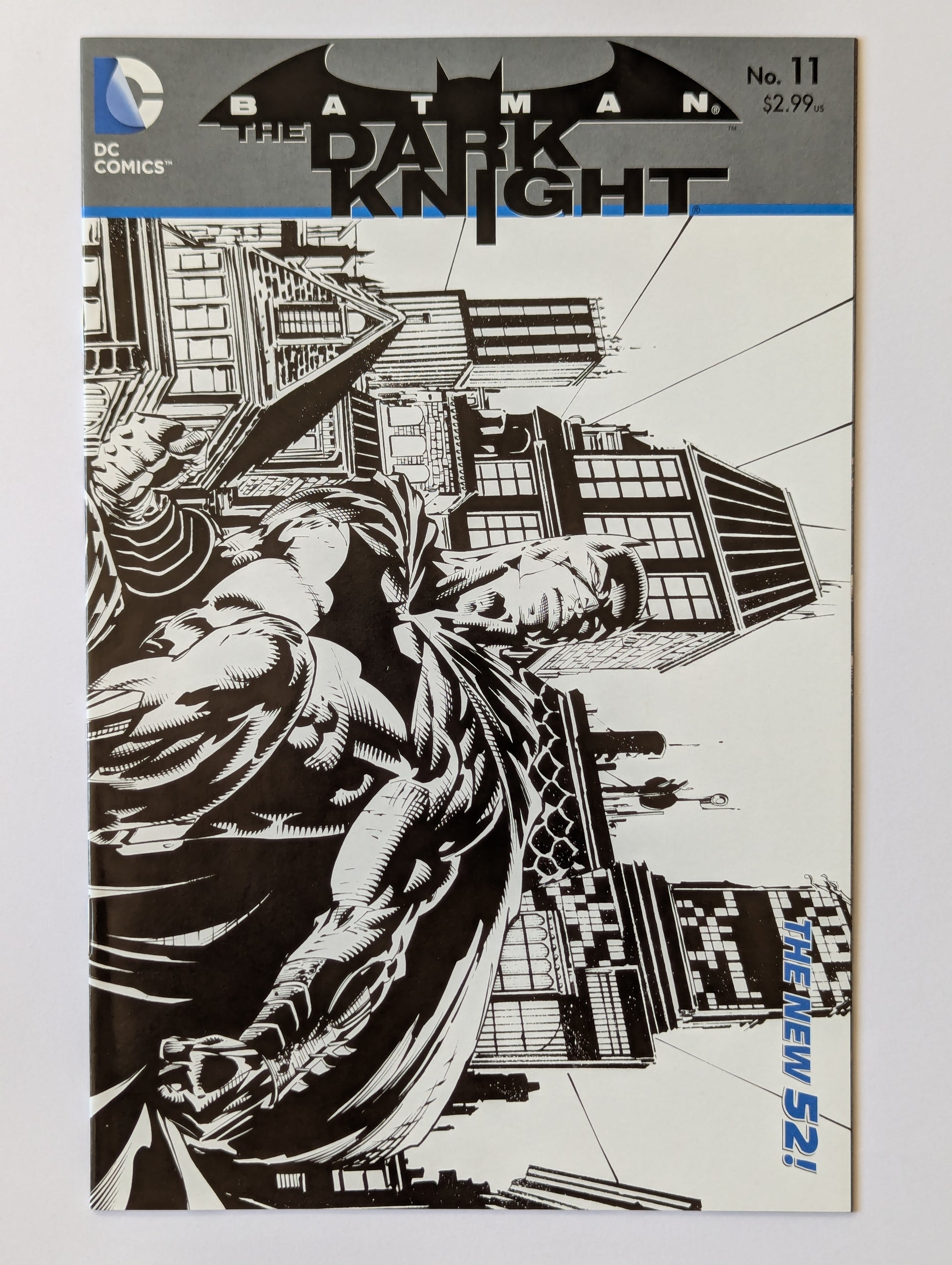 Batman The Dark Knight #11 DC Comic Book