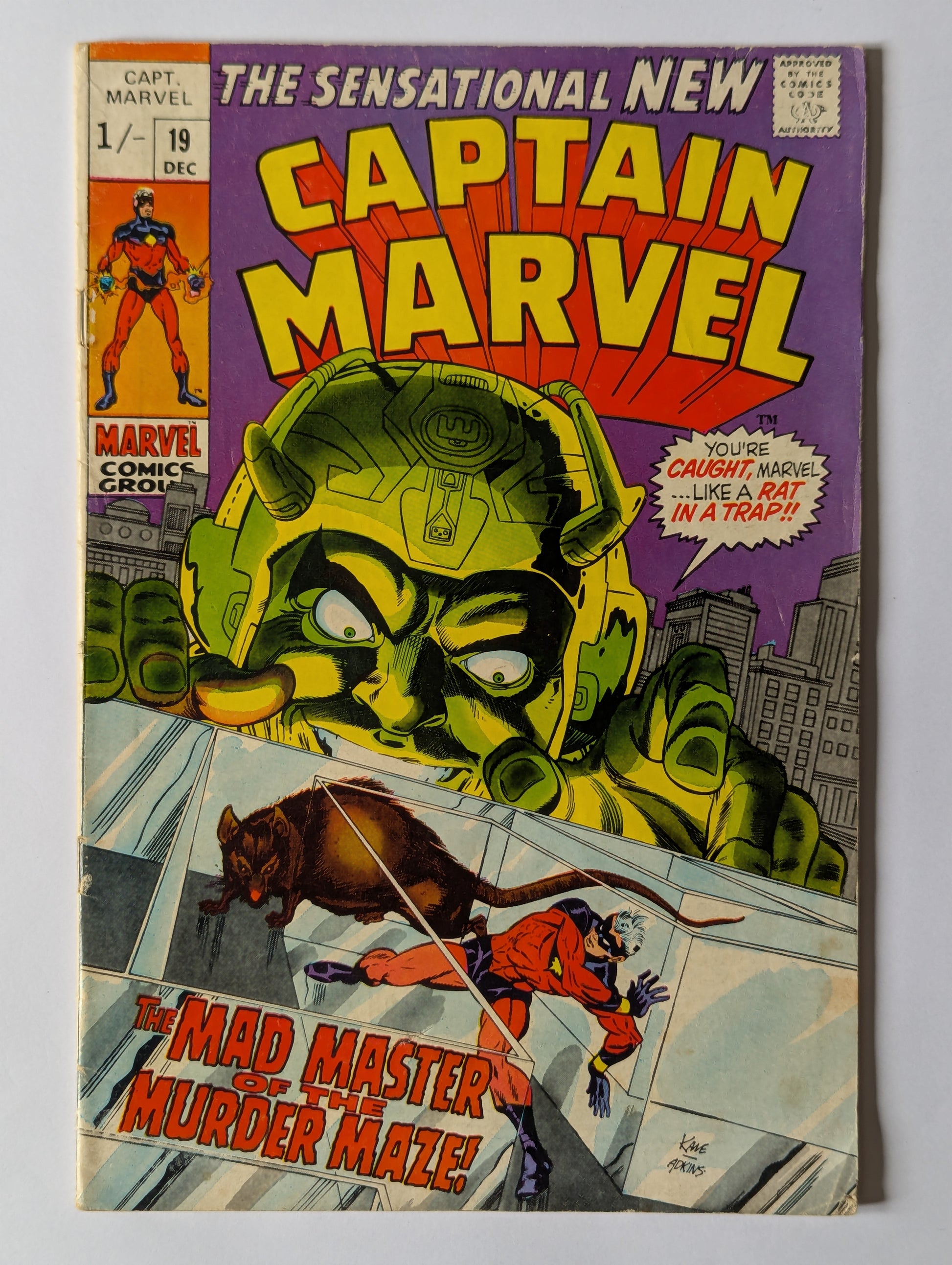 Captain Marvel #19 Marvel Comic Book
