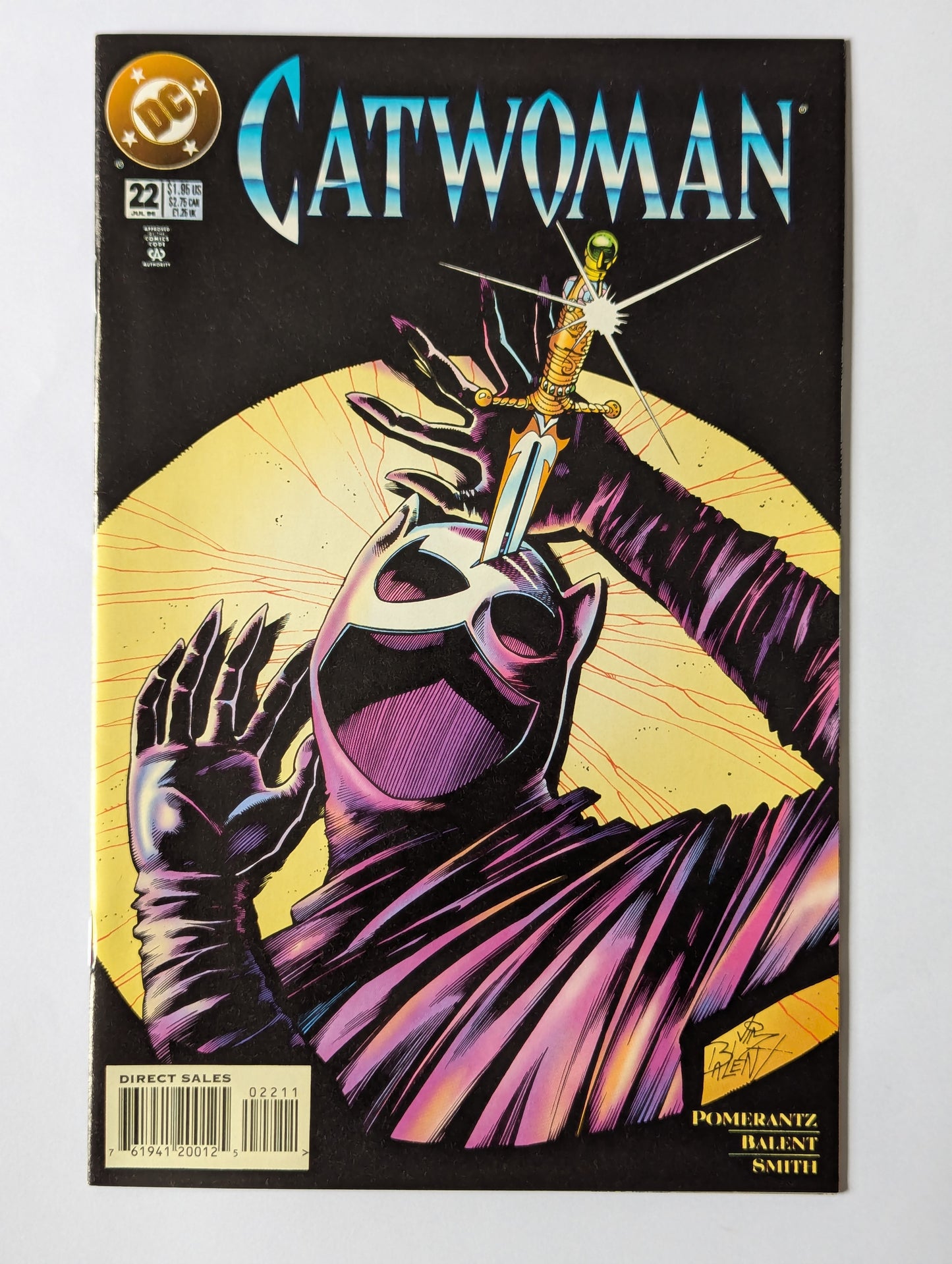 Catwoman #22 DC Comic Book