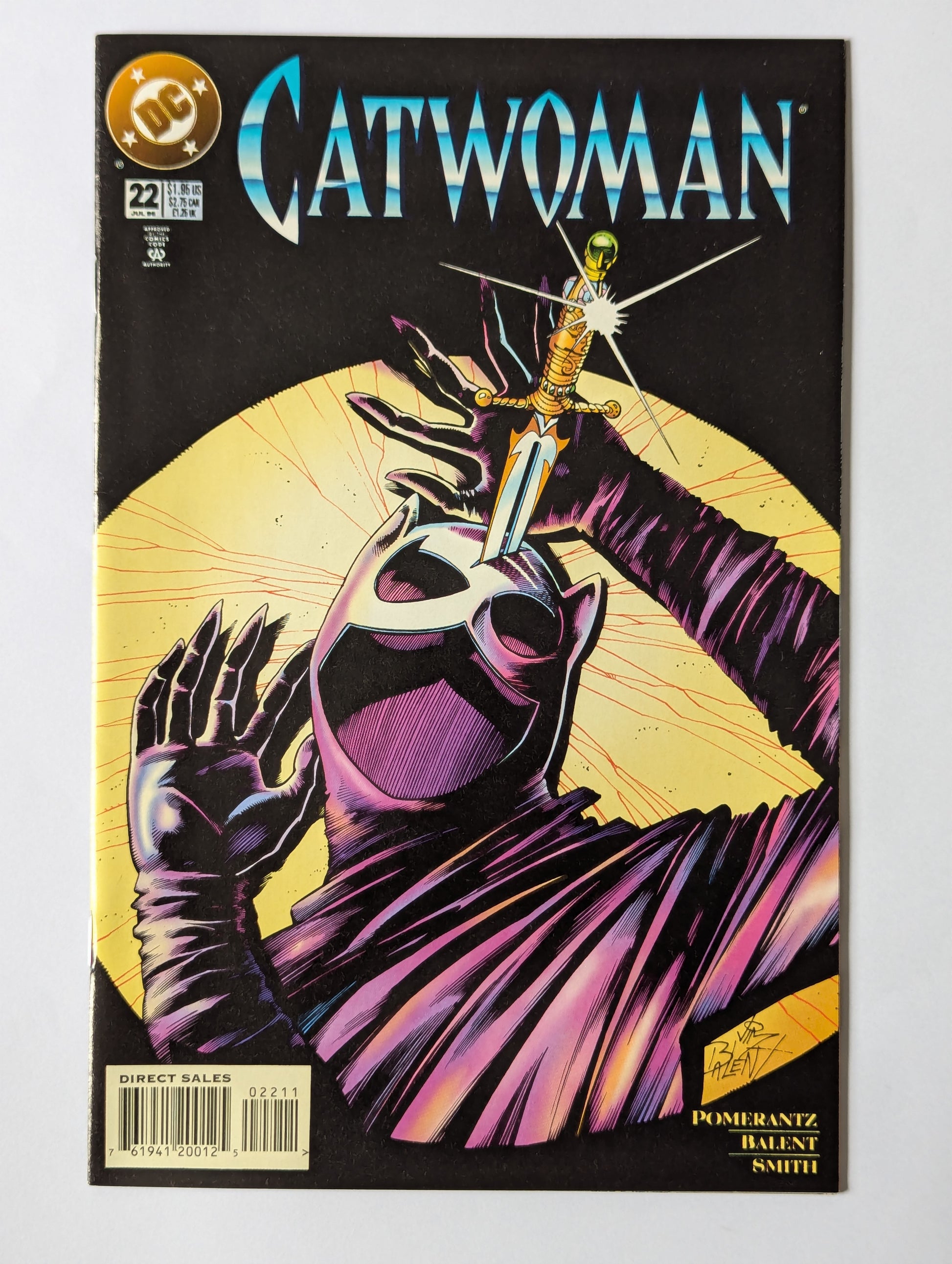 Catwoman #22 DC Comic Book