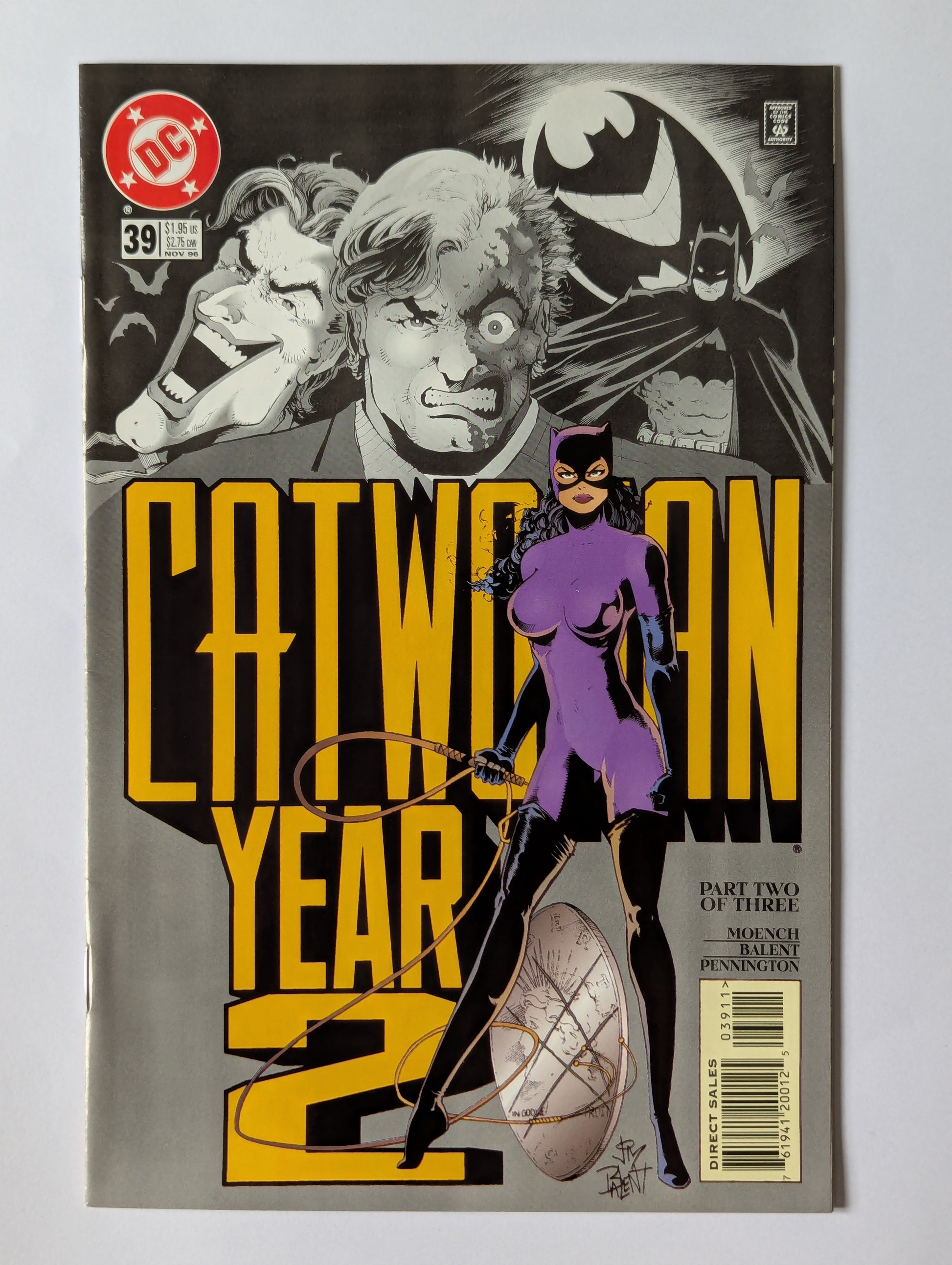 Catwoman #39 DC Comic Book