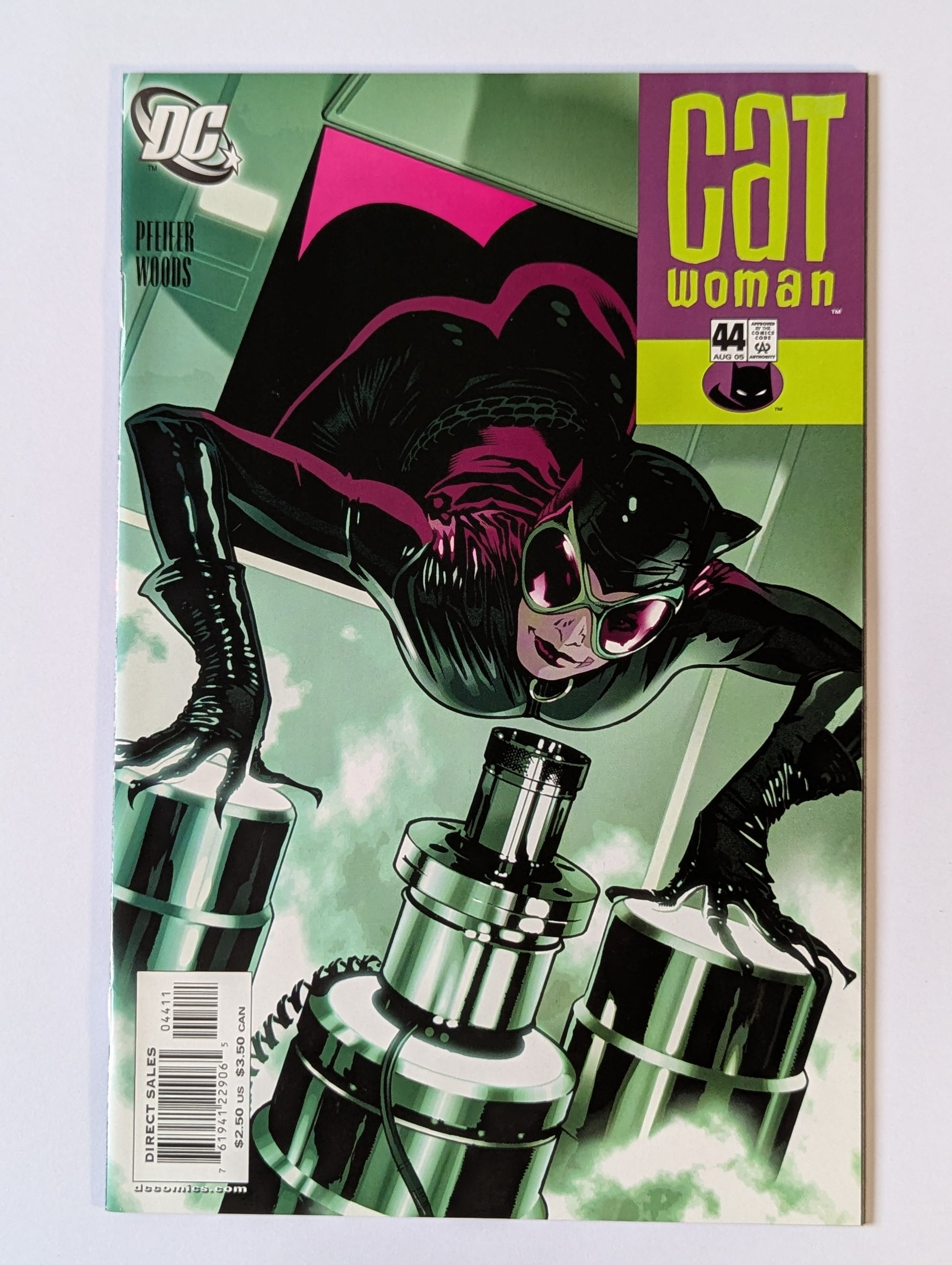 Catwoman #44 DC Comic Book