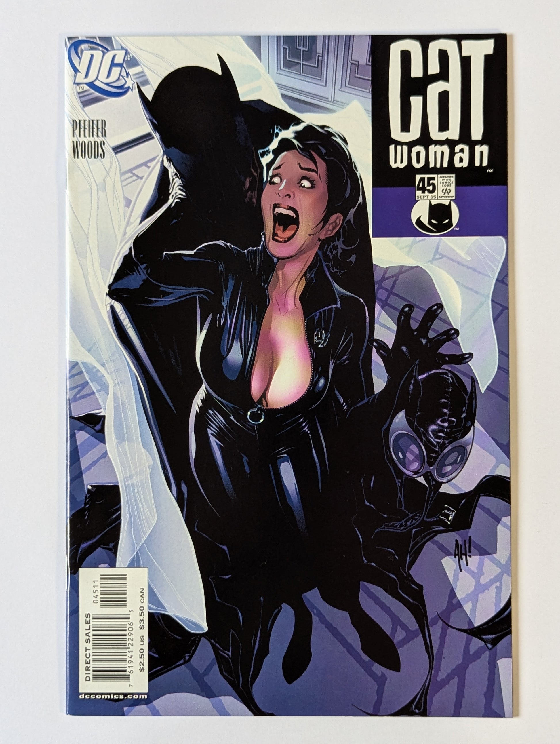 Catwoman #45 DC Comic Book