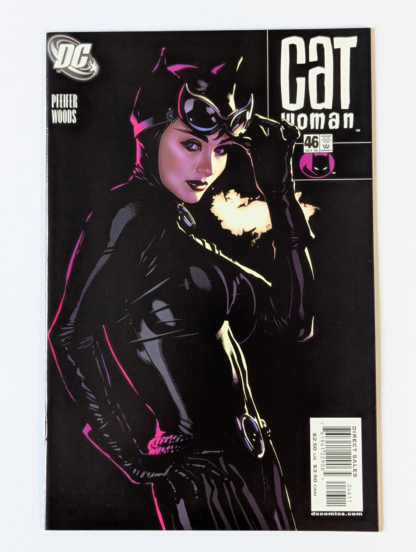 Catwoman #46 DC Comic Book