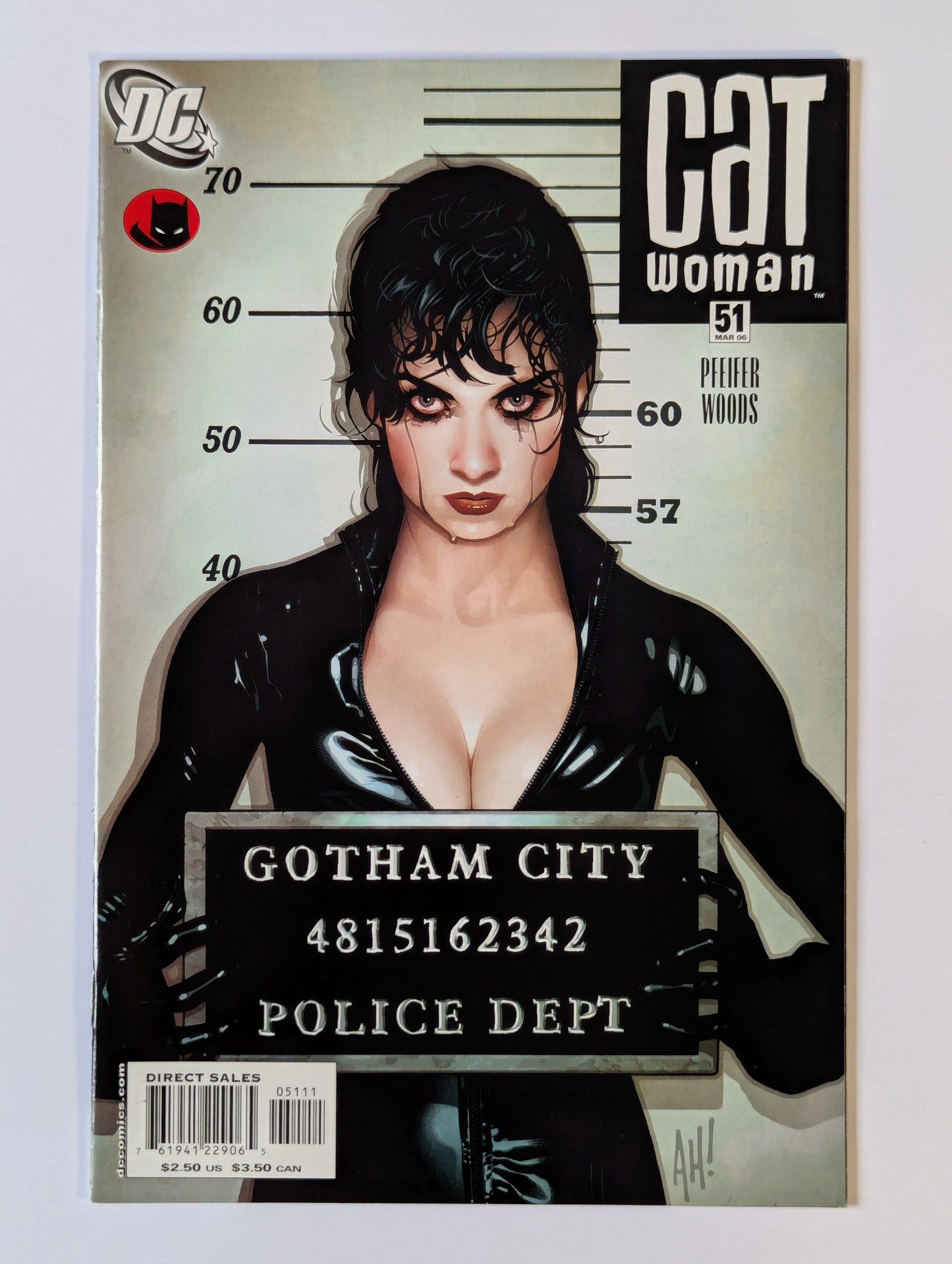Catwoman #51 DC Comic Book
