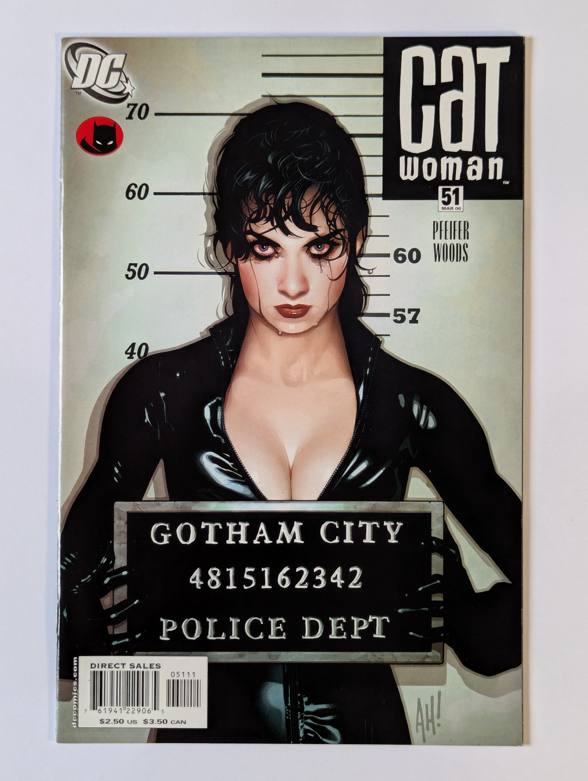 Catwoman #51 DC Comic Book