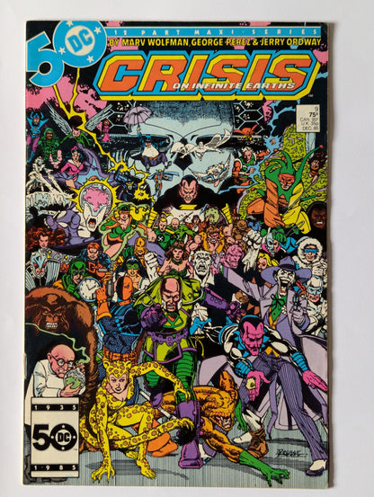 Crisis on Infinite Earths #9 DC Comic Book