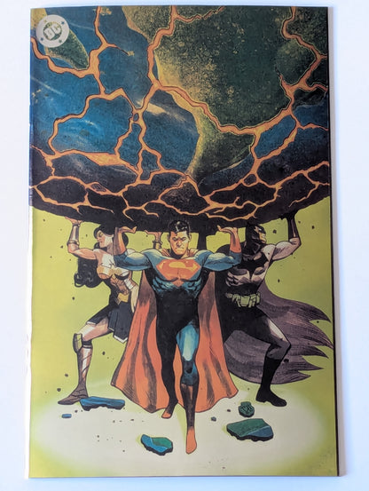 DC KO #1 Mike Del Mundo Foil Variant DC Comic Book