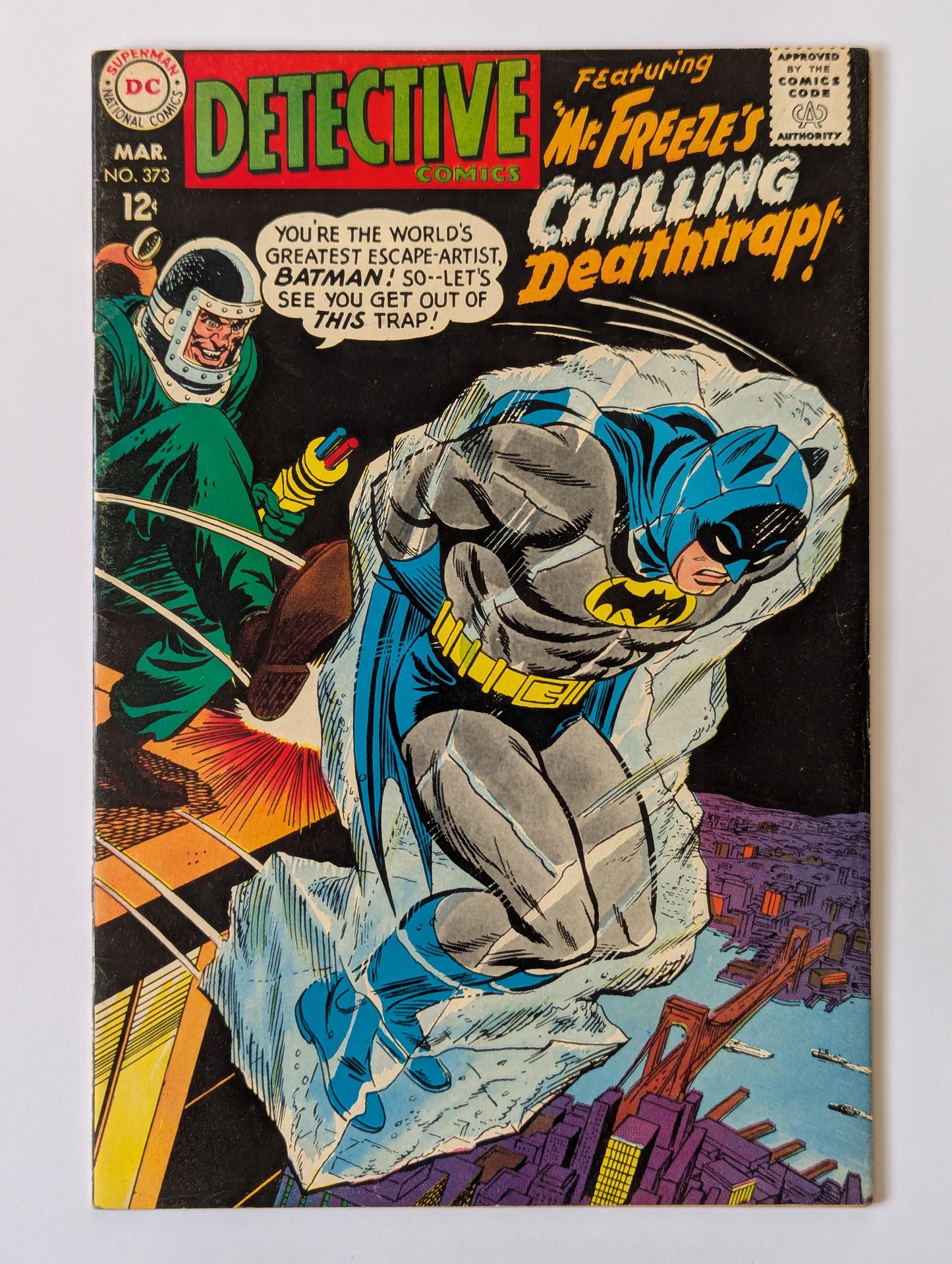 Detective Comics #373 DC Comic Book