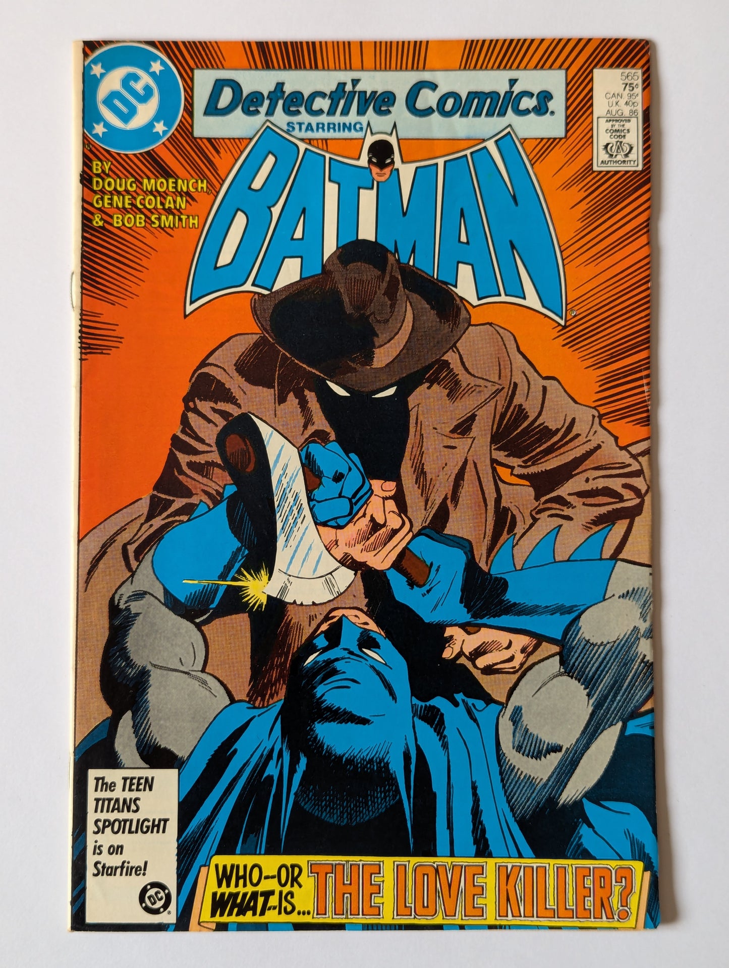 Detective Comics #565 DC Comic Book