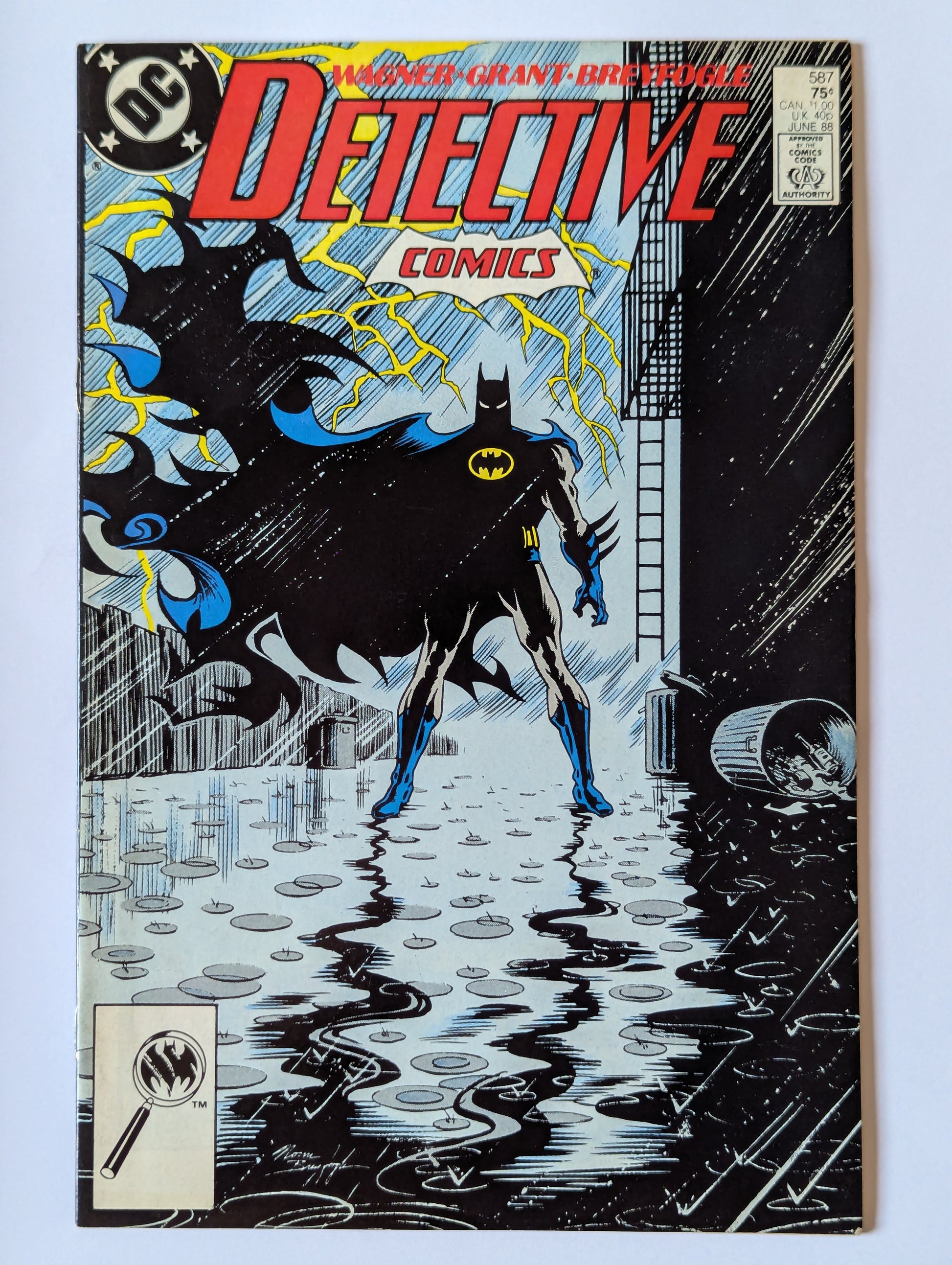Detective Comics #587 DC Comic Book