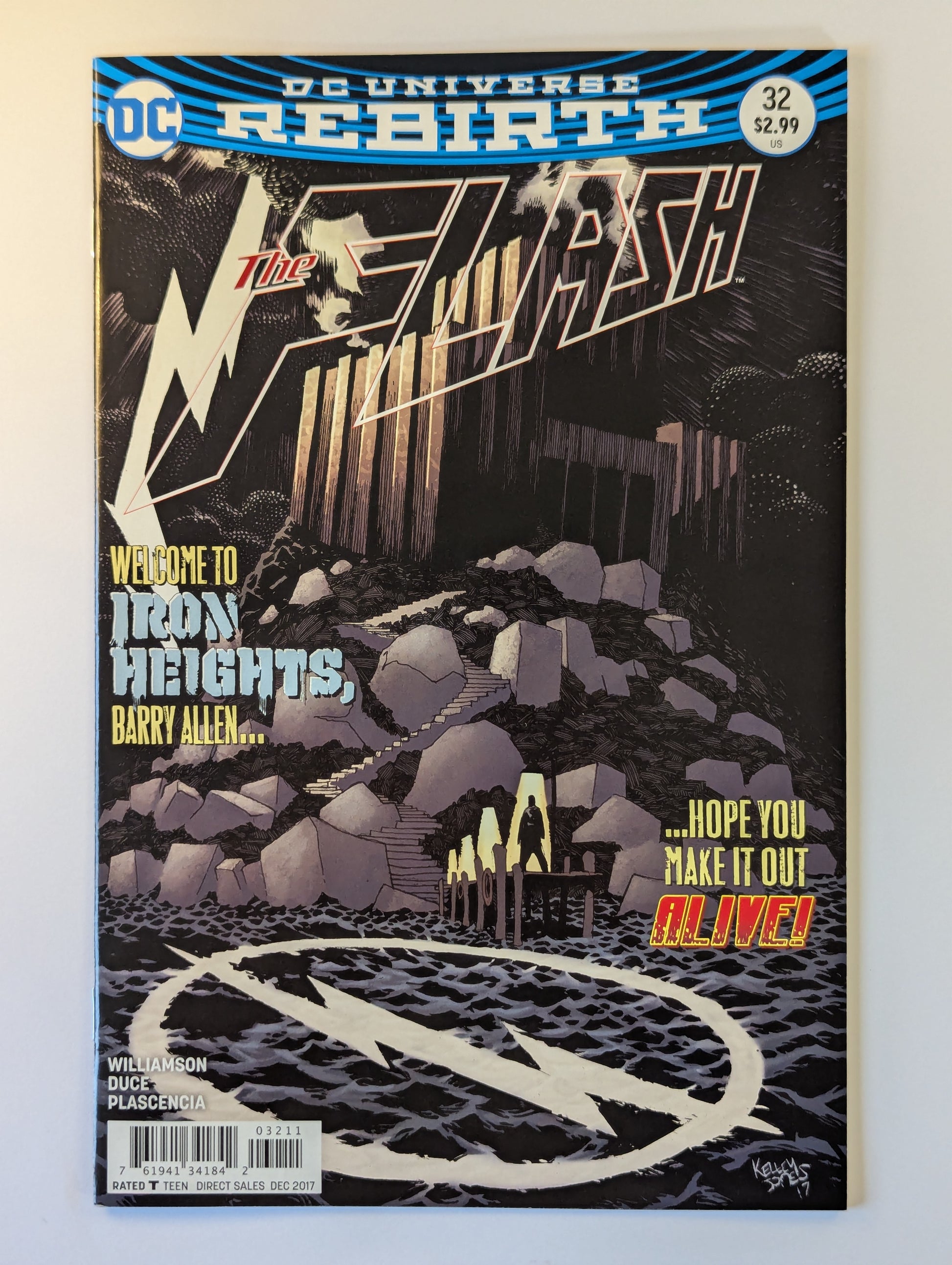 The Flash #32 DC Universe Rebirth DC Comic Book
