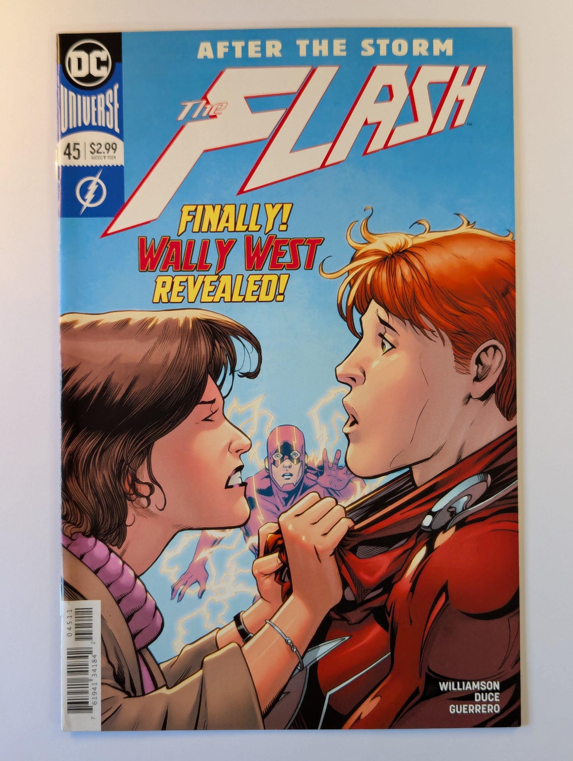 The Flash #45 DC Universe Rebirth DC Comic Book