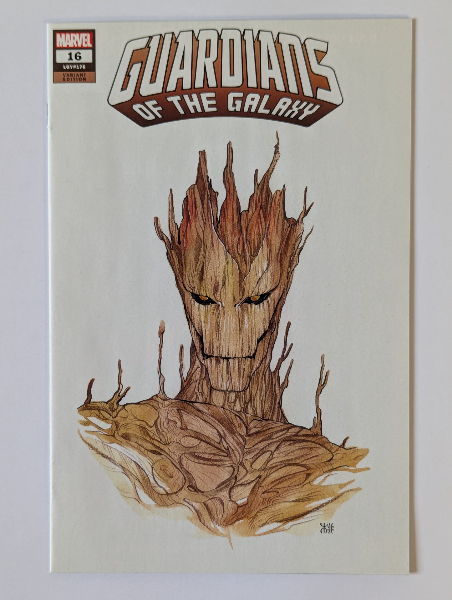Guardians of the Galaxy #16 Momoko Variant Marvel Comic Book