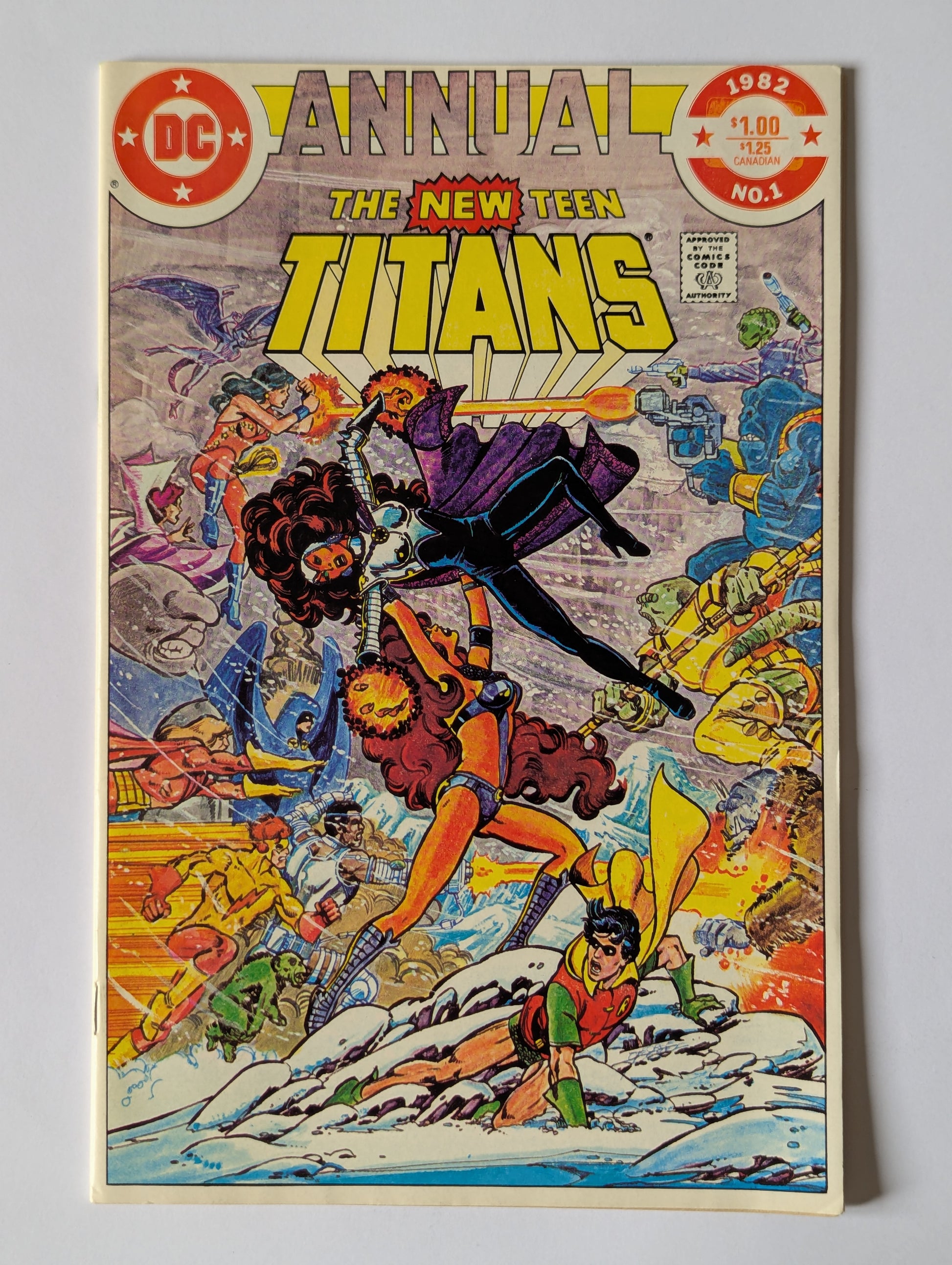 New Teen Titans Annual #1 DC Comic Book