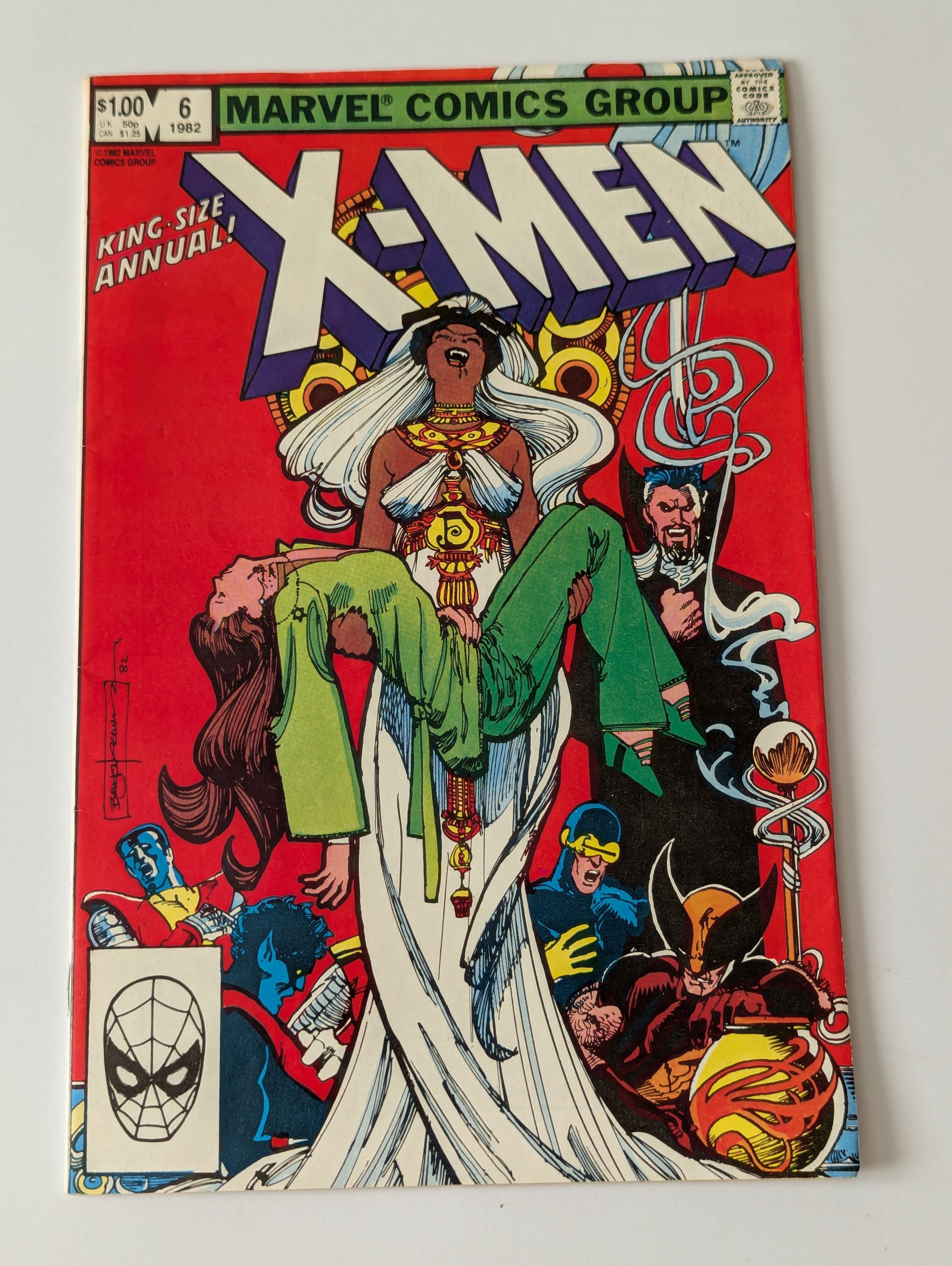 Uncanny X-Men Annual #6 Marvel Comic Book