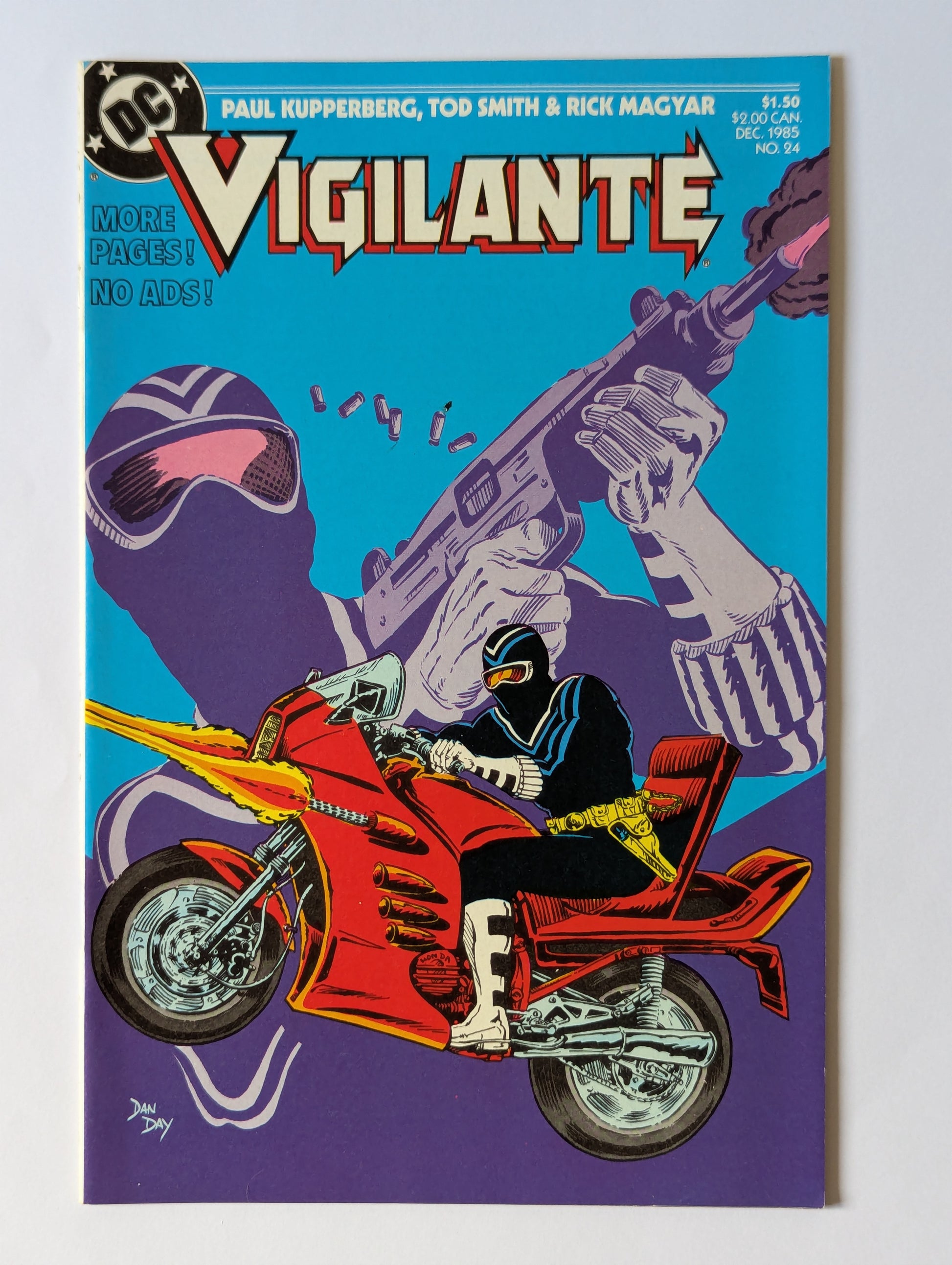 Vigilante #24 DC Comic Book