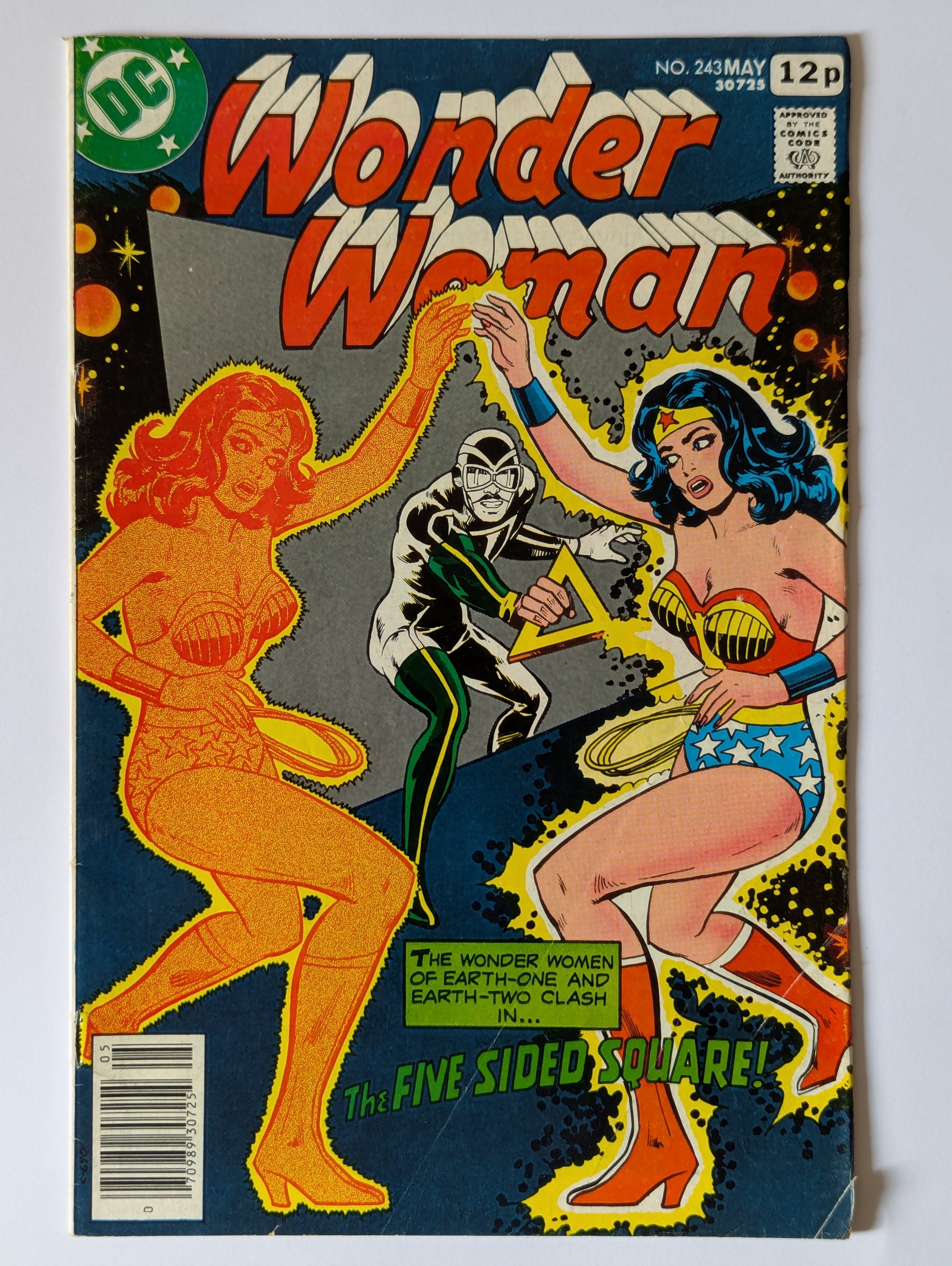 Wonder Woman #243 DC Comic Book