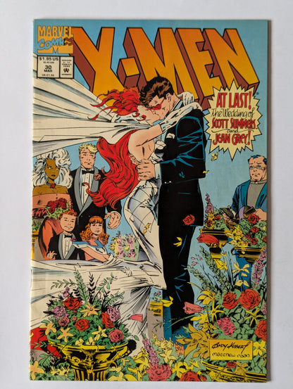 X-Men #30 Marvel Comic Book